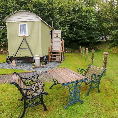 Shepherds Hut - The Crook ميلفورد هافن المظهر الخارجي الصورة
